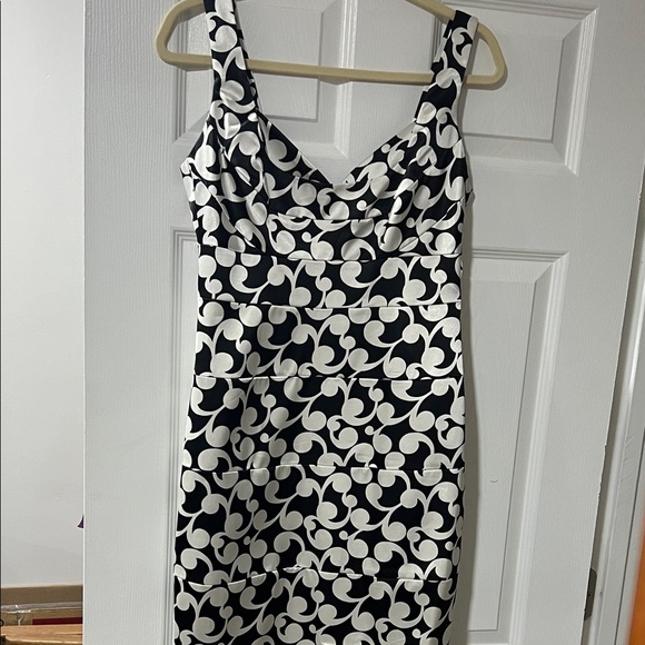 London Times Black and White Midi Dress - Picture 1 of 6